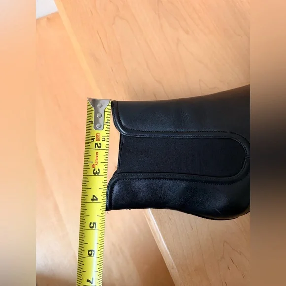 VERONICA BEARD Iluska Black Leather Wedge Chelsea Ankle Boots Size 6.5 - Picture 12 of 13